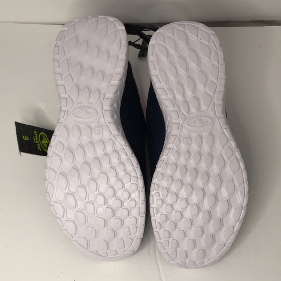 NWT Athletic Works Women's Bungee Slip-On Sneakers Navy Pink Combo - Picture 6 of 6